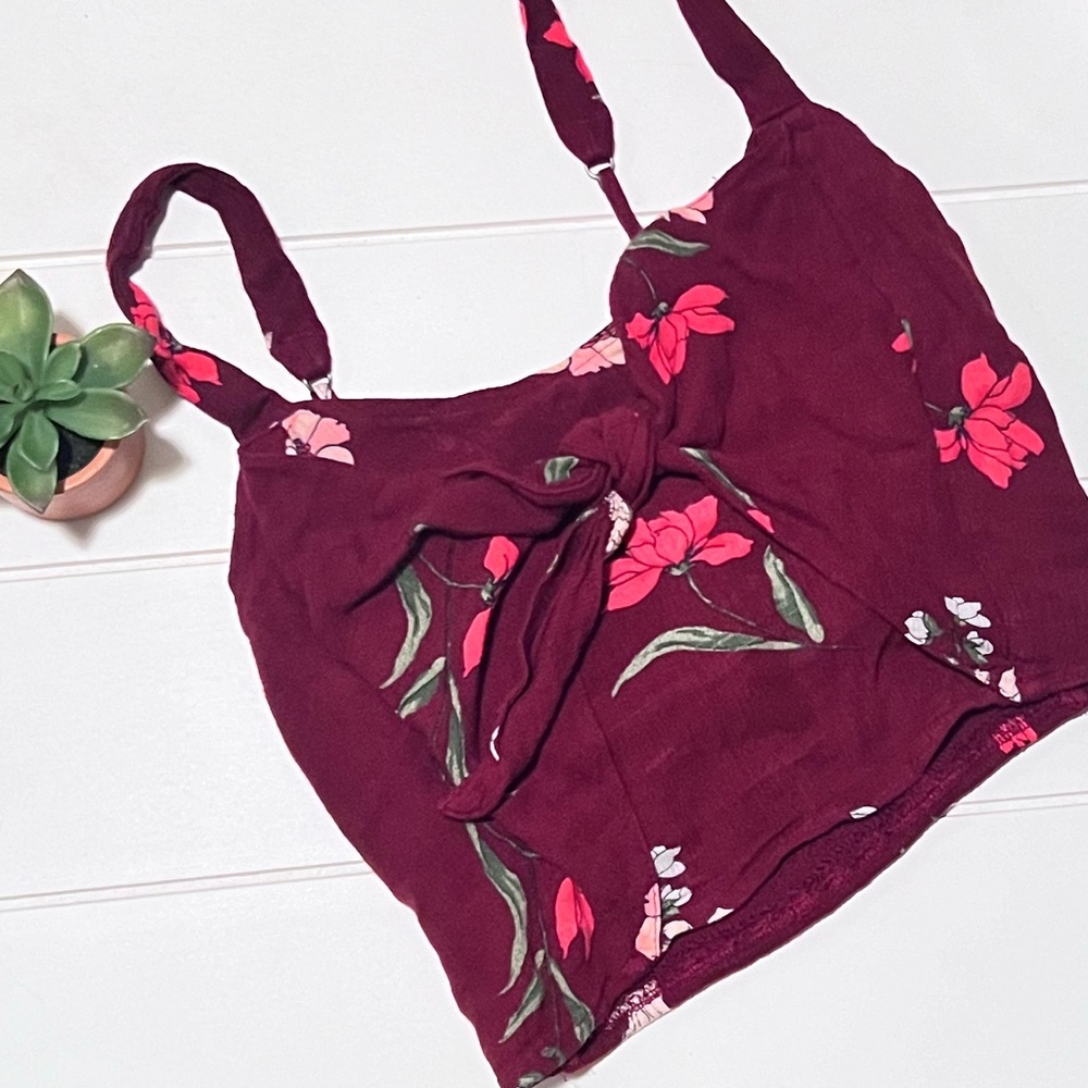 Hollister crop floral tank